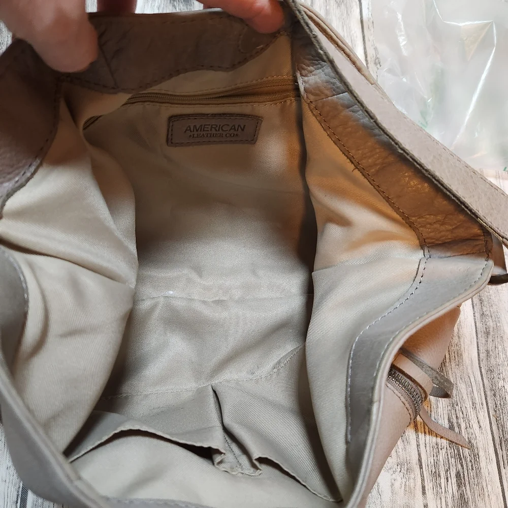 American leather Taupe Hobo‎